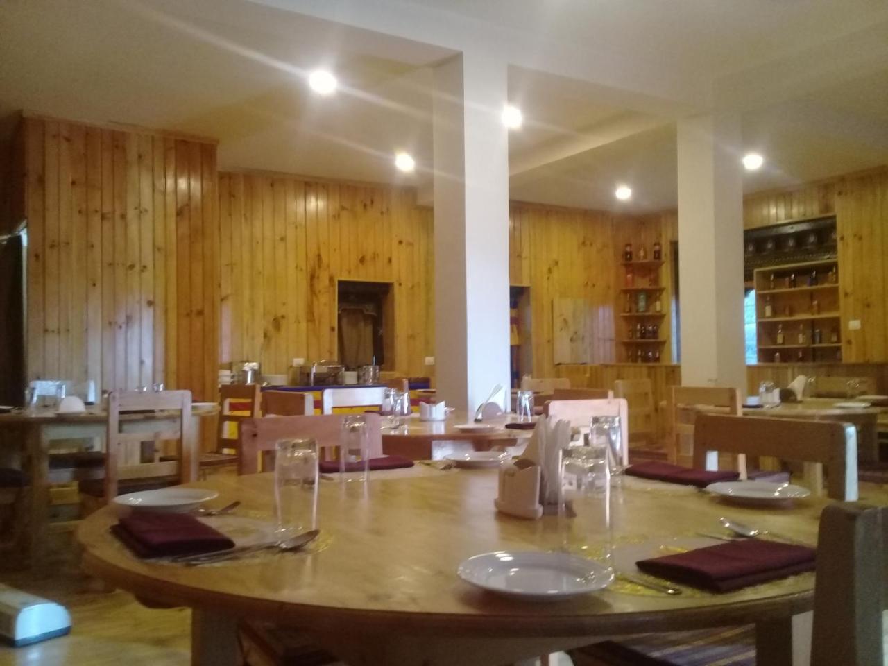 Odiyana Hotel Gangtey Gonpa Eksteriør bilde