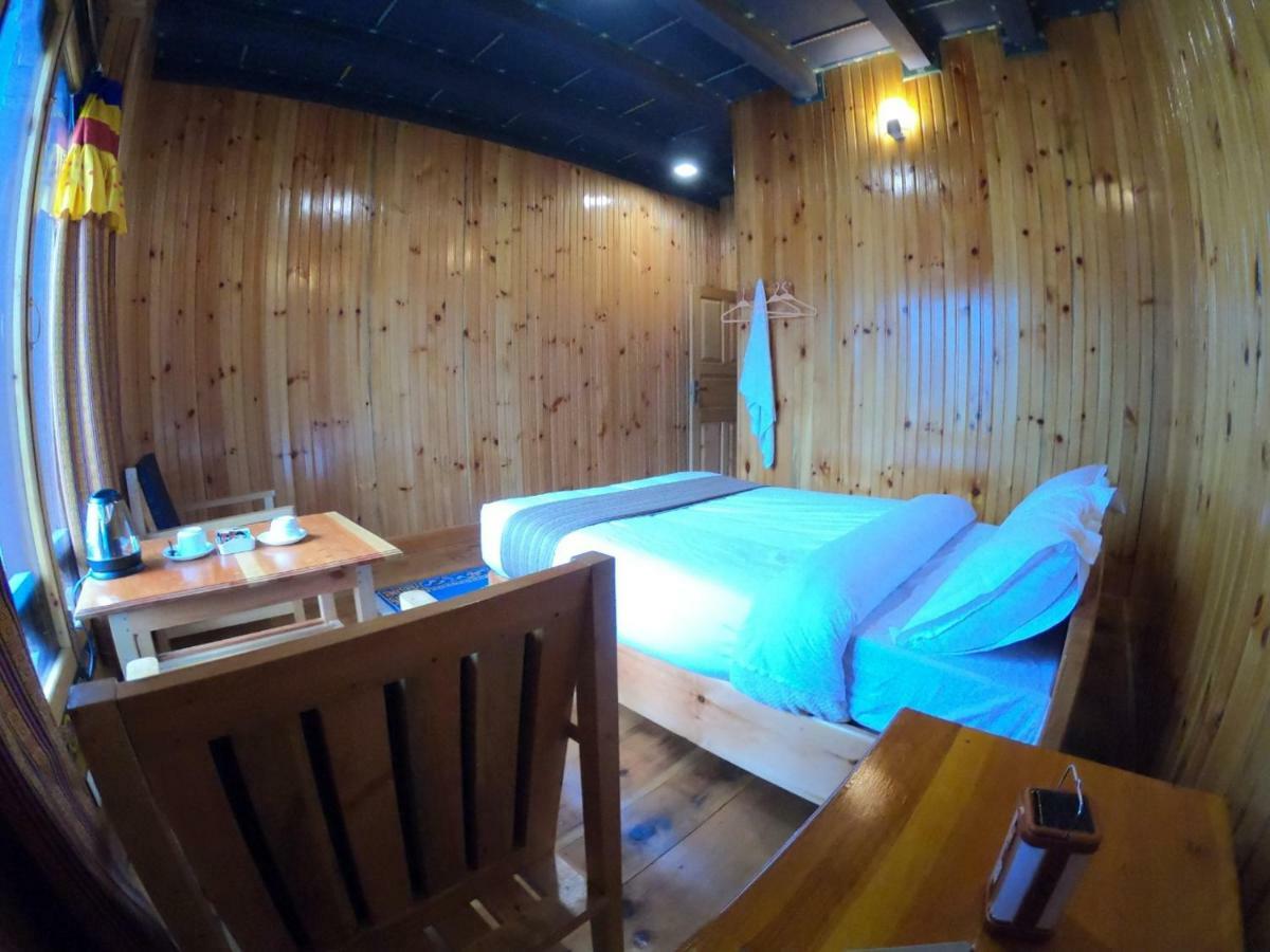 Odiyana Hotel Gangtey Gonpa Eksteriør bilde